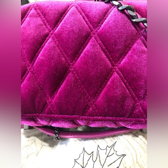Steve Madden fuchsia fucsia deep pink bcourtney velvet gunmetal chain crossbody - Picture 11 of 13
